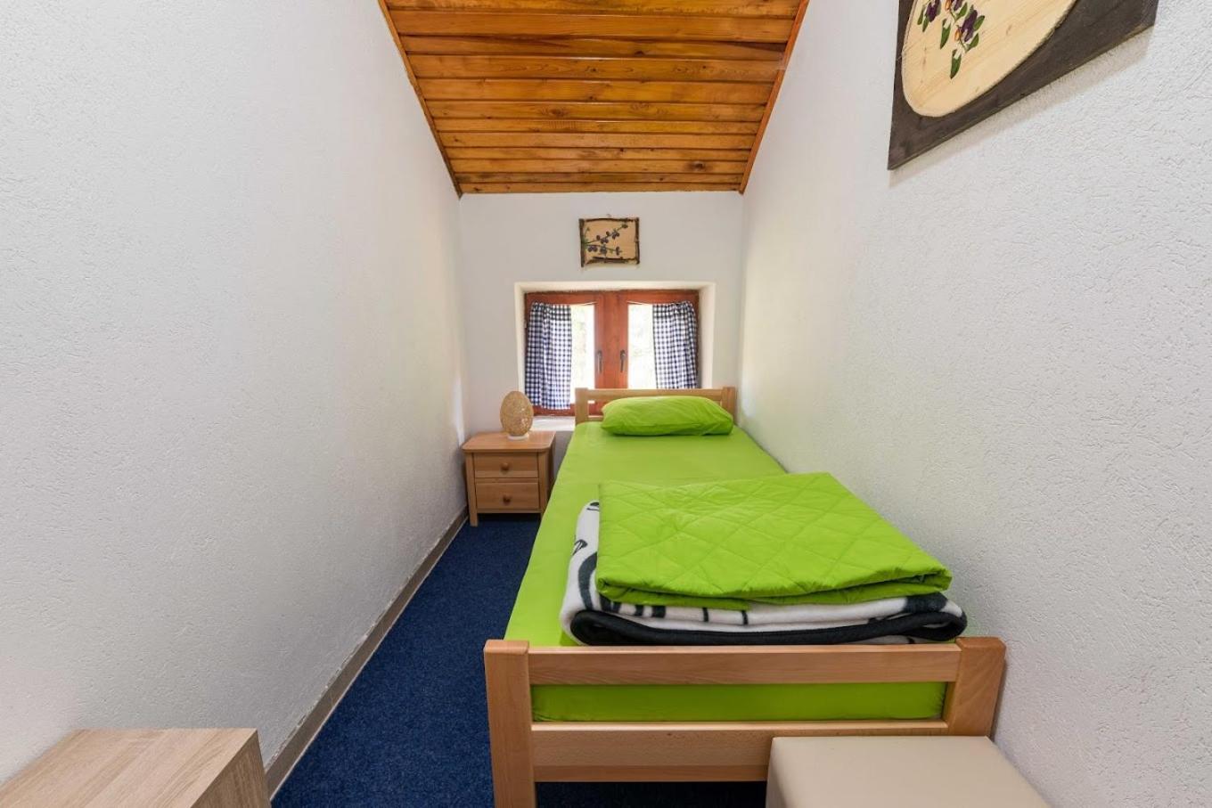 Hostel Mojan 앤드리자비카 외부 사진