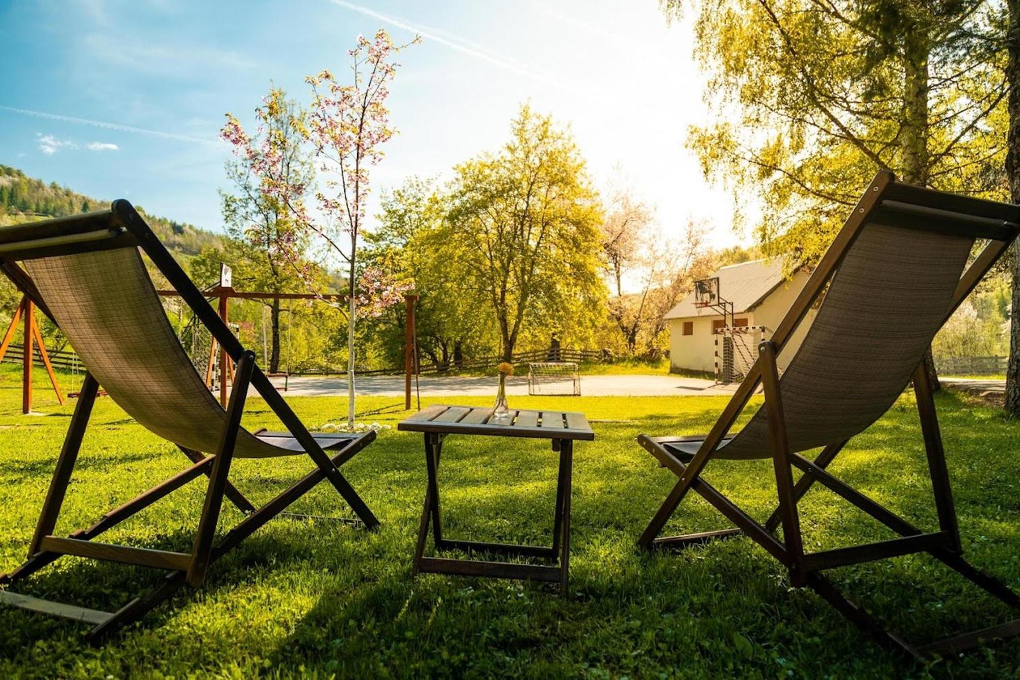Hostel Mojan 앤드리자비카 외부 사진